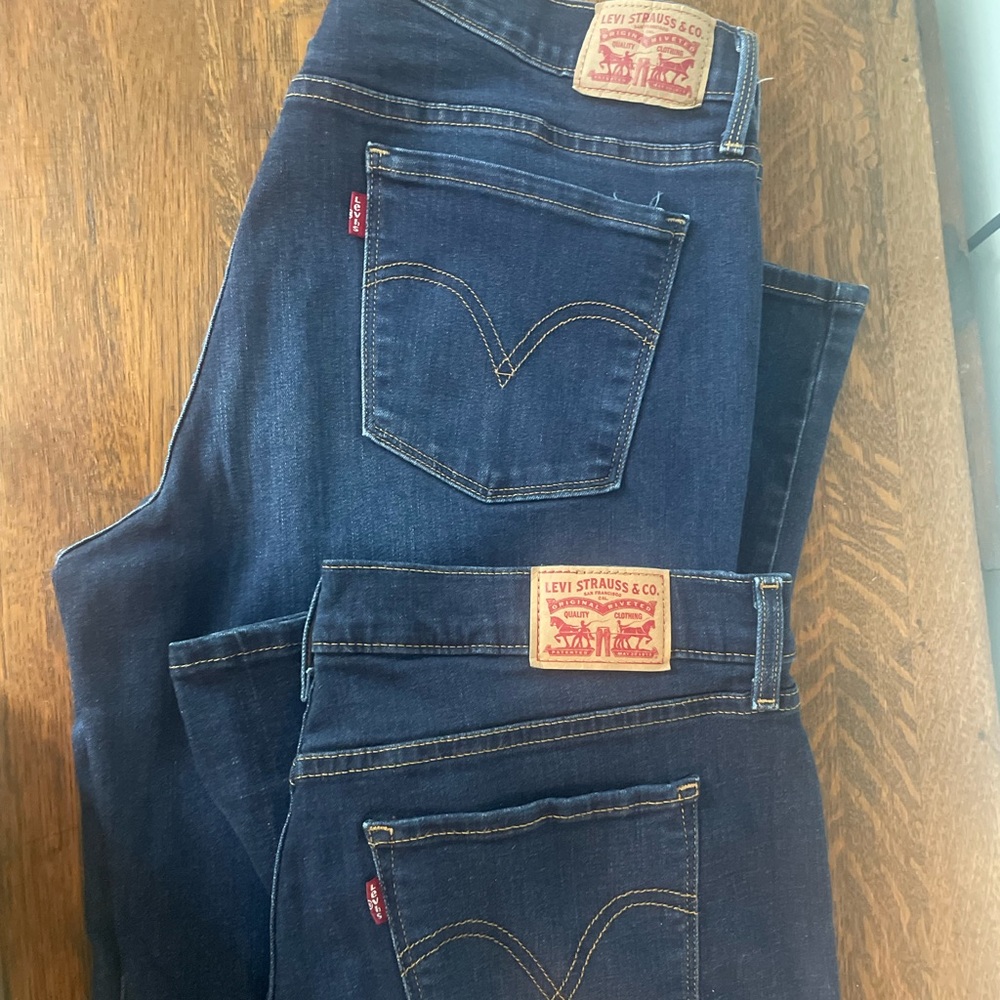 2 pair Levi’s 505 Straight Leg Jeans Size 14